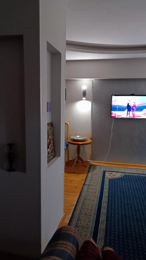 3-Bedroom Apartment On Ohunboboev Tasjkent Eksteriør bilde