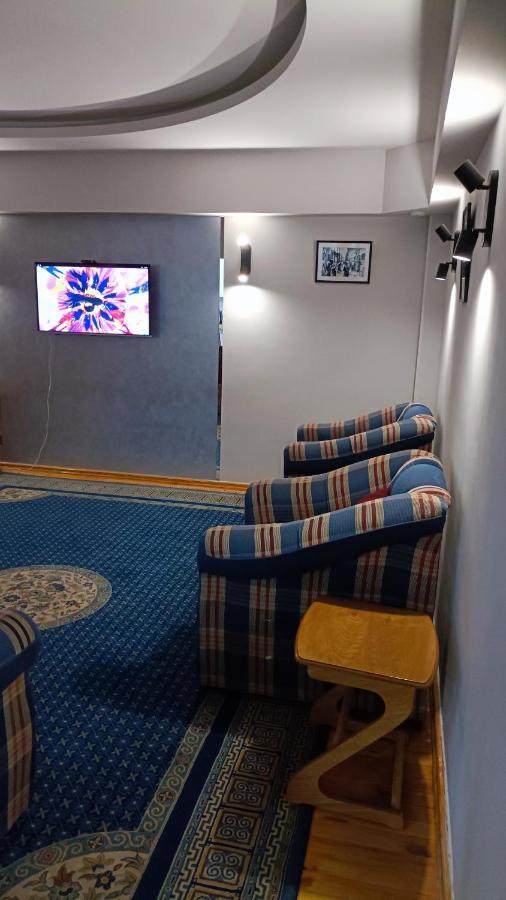 3-Bedroom Apartment On Ohunboboev Tasjkent Eksteriør bilde