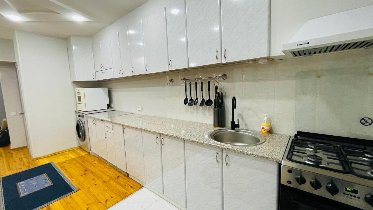 3-Bedroom Apartment On Ohunboboev Tasjkent Eksteriør bilde